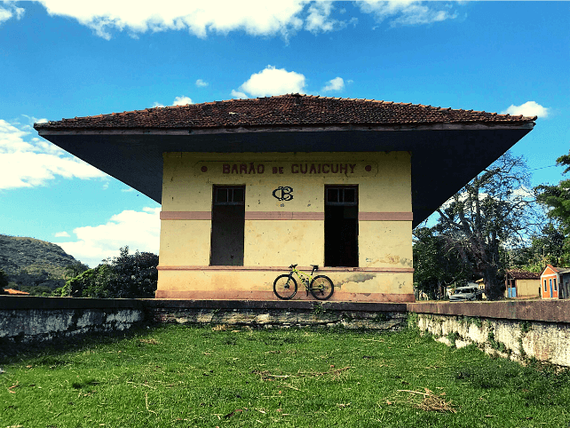 Diamantina a Barão de Guaicuí Bike Tour