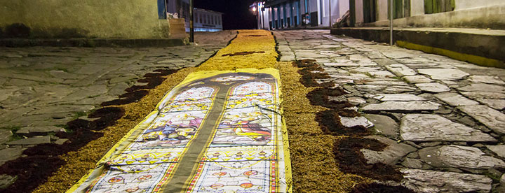 Tapete de rua Corpus Christi Diamantina